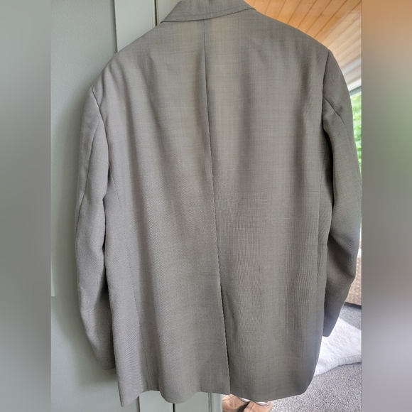 John Weitz Tan Sport Coat with Gold Buttons - Picture 5 of 9